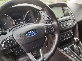 Ford Focus 1.5 TDCi, 2015, pěkný stav - 20