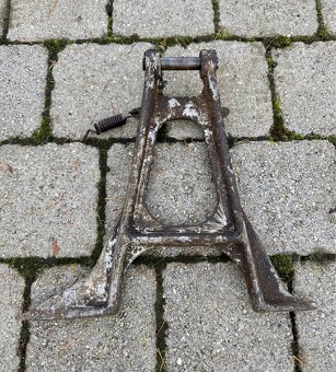 CZ 125 175 250 kyvacka - dily - 20