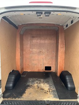 FORD TRANSIT 6MÍST L2H2 2.0TDCi 96kW,1maj,DPH,2019,KLIMA - 20