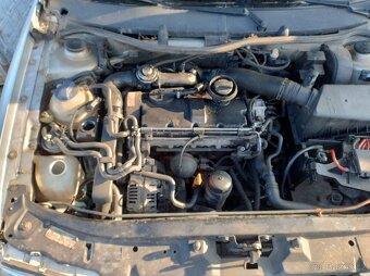 Skoda Octavia 1,8 20V 92kW 1998 AGN, dily z vozu - 20