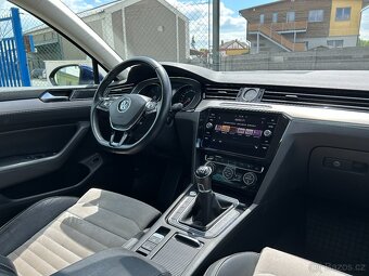 VW PASSAT B8 2.0TDI 110KW COMBI HIGHLINE ČR DPH KŮŽE - 20