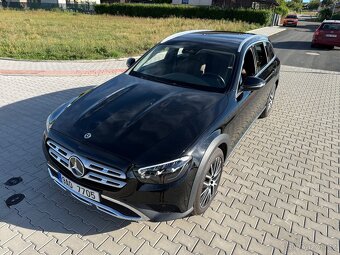 E 220d 4-MATIC ALLTERRAIN,2022,FACELIFT,CZ,DPH,EXTRA STAV - 20