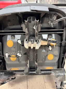 VW Passat B5, B5,5, přední sedačky - 20