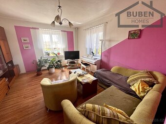 Rodinný dům (3 bytové jednotky) se zahradou 625 m2 - Cheb -  - 20