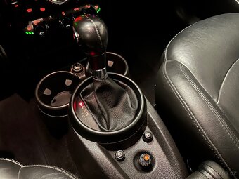 MINI Cooper S PACEMAN 4x4 AUT H/K KŮŽE NAVI BI-XENON CZ - 20