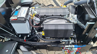 NOVÝ malotraktoru VEGA 26 FD Comfort - 20