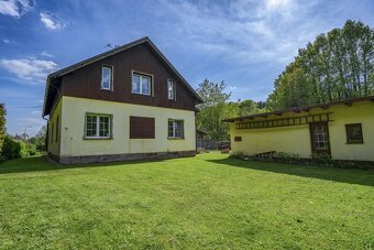 Rodinný dům s dvougaráží, vhodné jako dvougenerační bydlení, - 20