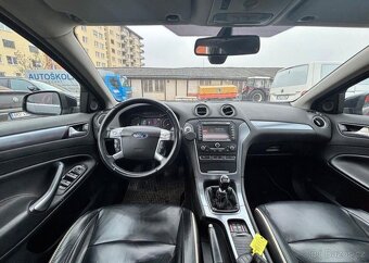 Ford Mondeo 2.2TDCI 147KW,TITANIUM S,XENON nafta manuál - 20