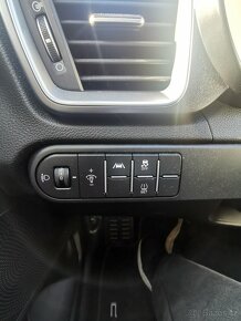 Kia CEED SW 2024 9TKM 1L 88KW 6M DPH LED NAVI VYHR SED - 20