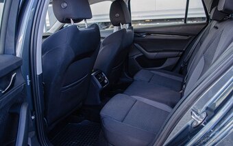 Skoda Octavia Combi 2.0 TDI DSG - 20