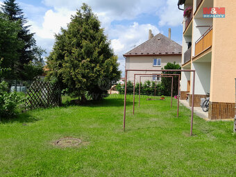 Prodej bytu 3+1 s garáží a pozemkem, 91 m², Svéradice - 20