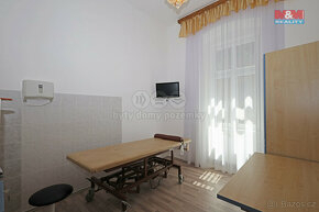 Pronájem hotelu, penzionu, 1222 m², Karlovy Vary, ul. Sadová - 20