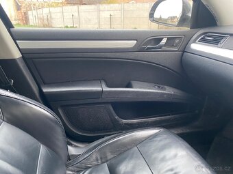 ŠKODA SUPERB II COMBI 2.0 TDI DÍLY - 20