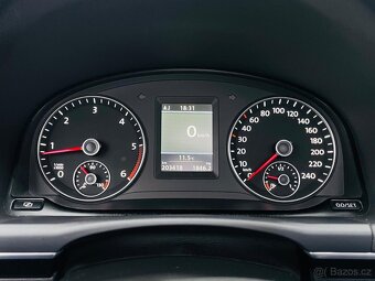 Volkswagen Touran 2.0TDI MANUÁL KAMERA VÝHŘEV TAŽNÉ HIGHLINE - 20