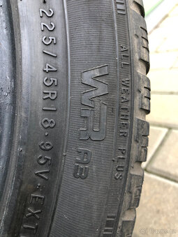 Zimní sada pneu Nokian WRA3 a WRA4 225/45 R18 225/45/18 - 20