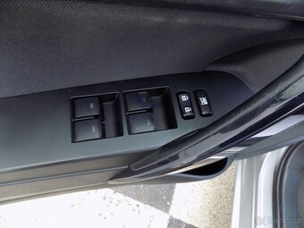 Toyota Auris 1.8 Hybrid/Selection/1.Maj.ČR/ - 20