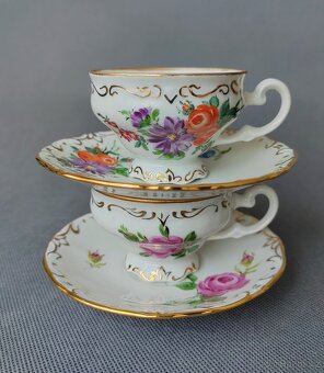 Krásný set porcelánových mokka šálků s podšálkem - 20