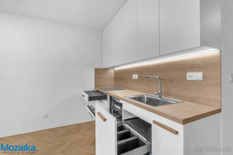 Moderní byt 3+kk v srdci Lanškrouna po kompletní rekonstrukc - 20