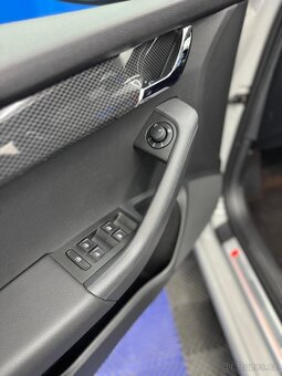 Škoda octavia RS Octavia RS 2.0 TDI – garážovaná, bez invest - 20