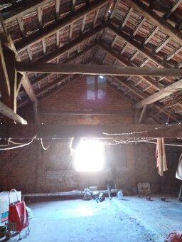 Lukavec  -  Rodinný dům, pozemek 4050 m² - 20