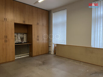 Pronájem obchodního objektu, Pardubice, ul. J.Palacha - 20
