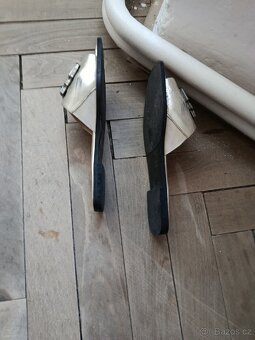 Prodám všechny 3 kusy za 50kč Nepoškozené. - 20