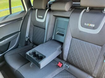 Škoda Octavia Combi 2.0 TDI RS DSG - 20