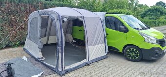 Renault trafic obytná dodávka campervan - 20