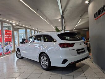 Kia Cee´d SW 1.6CRDi 100kW KAMERA, LANE, ČR - 20