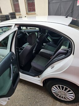 ŠKODA OCTAVIA 1,6 BENZIN - 20