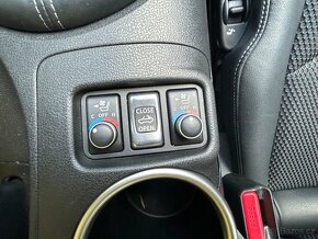 Nissan 370Z ROADSTER 3/2017 23.800km CZ 1maj DPH max. vybava - 20