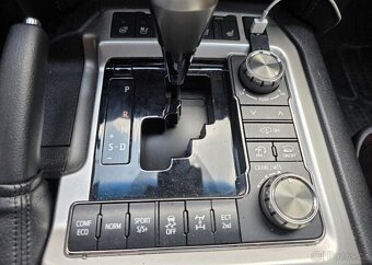 Toyota Land Cruiser 4.5-D-4D-PREMIUM - 20