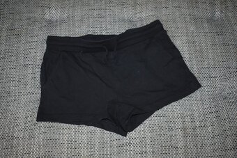 Značkové kraťasy Next, H&M velikost 146/152/158 - 20