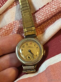 Stare hodinky funkcmi popis celek  - 20