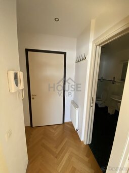Pronájem slunného bytu 2+kk, 70 m2 - Praha - Holešovice- Let - 20