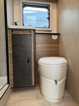 NOVÝ obytný vůz Fiat Ducato, Rimor, SARUS 8 - 20
