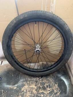 Díly z bmx 20" - 20