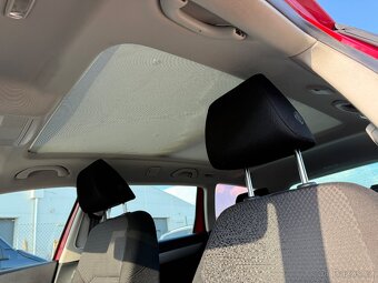 Volkswagen Passat B7 kombi 2.0 TDI 103 KW DSG - 20
