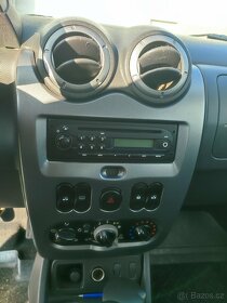 Dacia Duster 1.6 77kw 2012 4x2 tažné, klima - 20