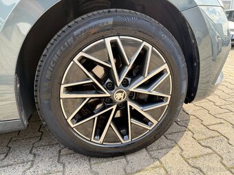 Škoda Octavia 4 Combi 2.0 TDI 110kW DSG - záruka Autodraft - 20