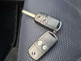 HONDA JAZZ 1,2i 66kW i-VTEC KLIMA - 20