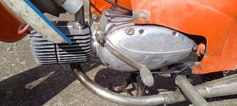 Jawa Pionýr 21 - 20