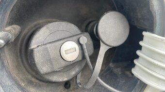 Volkswagen Up 1,0 G-Tec 50kW CNG 1.maj., 5DVEŘ - 20