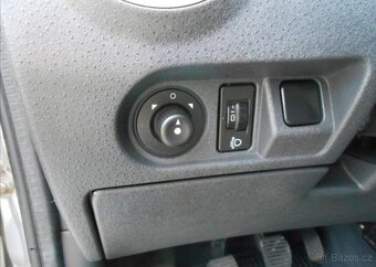 Citroën C3 1,4 65 kW KLIMA Serviska benzín - 20