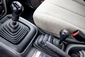 Suzuki Grand Vitara 2.0 TD - 20