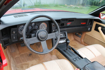 1989 Chevrolet Camaro IROC-Z 5.0 V8 Convertible - 20