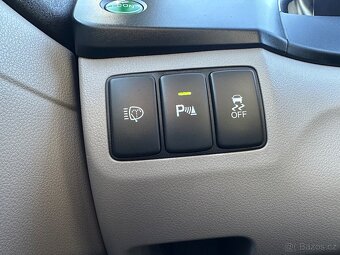 Honda Civic 1.8i automat - 20