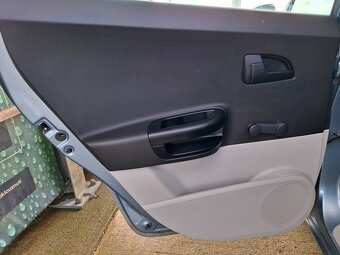 Kia Cee´d 1.4i 80kW CZ 1.Maj 67 000 km - 20
