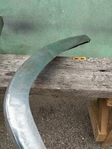 Predny naraznik 120 105 100 110 - 20