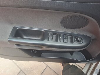 VW GOLF 6 PLUS 1,2TSI 77KW DSG - 20